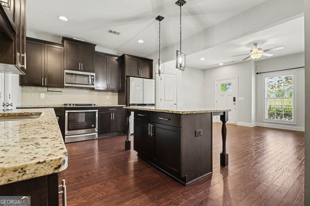 898 Westmoreland Circle NW, Atlanta, GA 30318