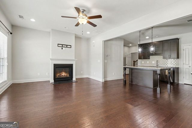 898 Westmoreland Circle NW, Atlanta, GA 30318