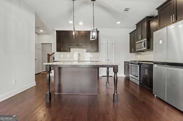 898 Westmoreland Circle NW, Atlanta, GA 30318