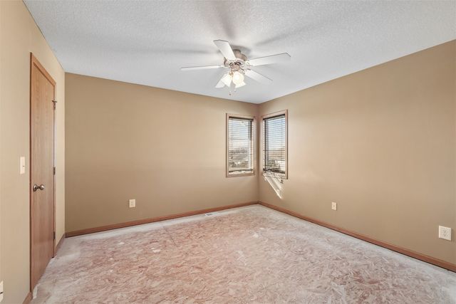 201 S 20th Street, Indianola, IA 50125