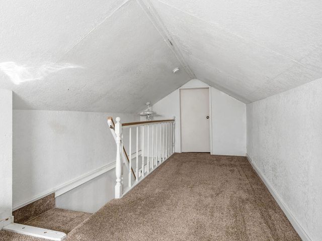 3854 Summers Lane, Klamath Falls, OR 97603