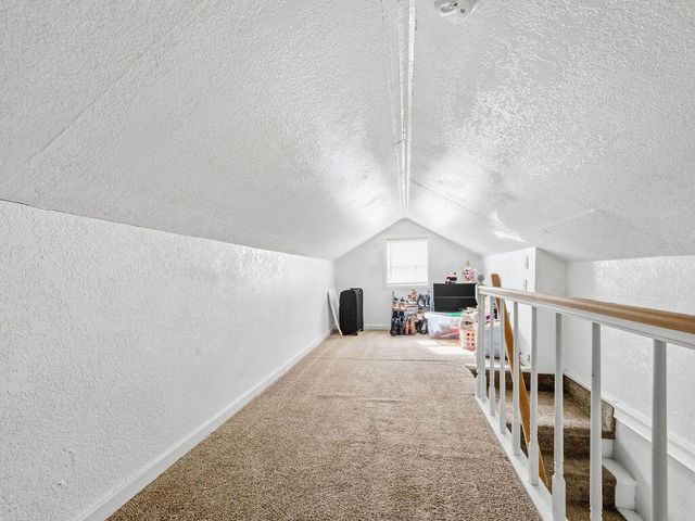 3854 Summers Lane, Klamath Falls, OR 97603