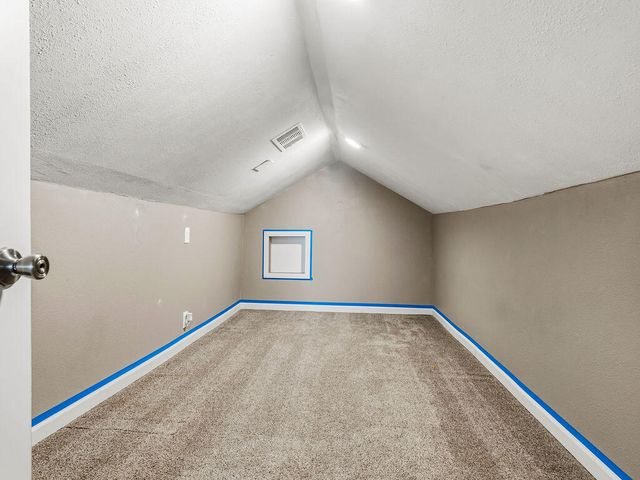 3854 Summers Lane, Klamath Falls, OR 97603