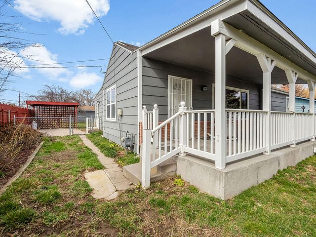 3854 Summers Lane, Klamath Falls, OR 97603