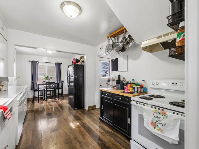 3854 Summers Lane, Klamath Falls, OR 97603