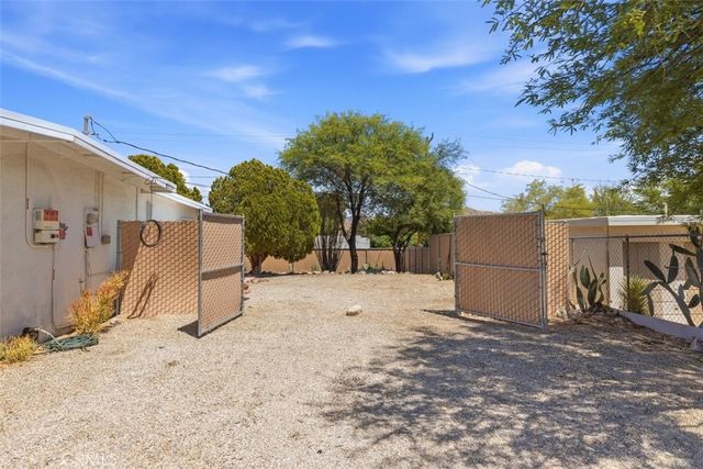 10931 Mescalero, Morongo Valley, CA 92256