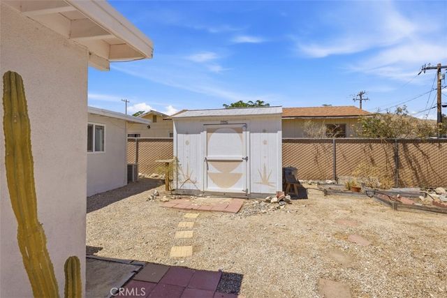 10931 Mescalero, Morongo Valley, CA 92256