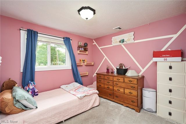 7903 Stoneridge Road, Macedonia, OH 44056
