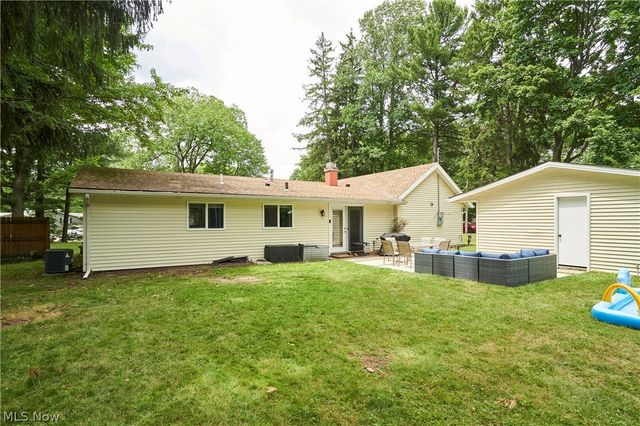 7903 Stoneridge Road, Macedonia, OH 44056