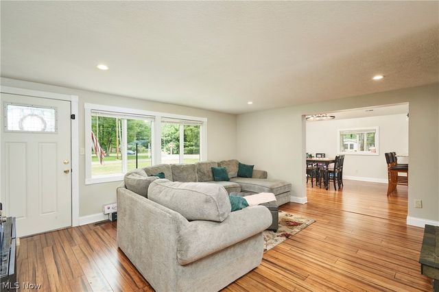 7903 Stoneridge Road, Macedonia, OH 44056