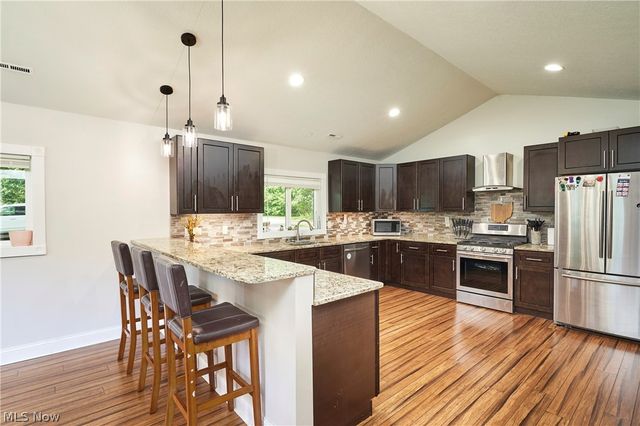 7903 Stoneridge Road, Macedonia, OH 44056