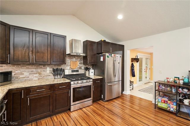 7903 Stoneridge Road, Macedonia, OH 44056