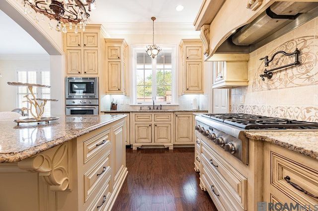 11447 Center Court Blvd, Baton Rouge, LA 70810