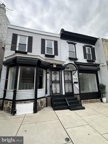 37 W MAPLEWOOD MALL, Philadelphia, PA 19144