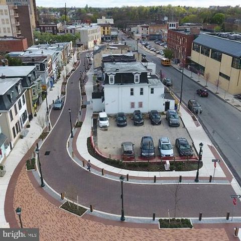 37 W MAPLEWOOD MALL, Philadelphia, PA 19144