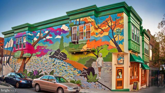 37 W MAPLEWOOD MALL, Philadelphia, PA 19144