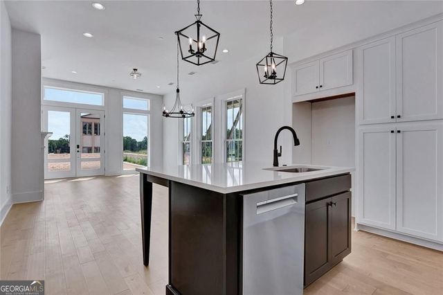 240 Rolison Way, Fayetteville, GA 30214