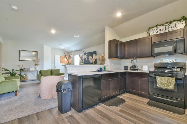 1316 Chuck Wagon Drive, El Reno, OK 73036