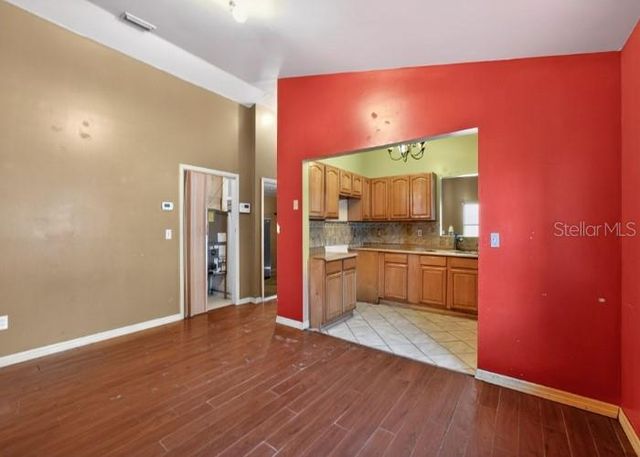 3107 E OSBORNE AVENUE, Tampa, FL 33610