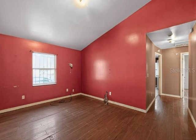 3107 E OSBORNE AVENUE, Tampa, FL 33610