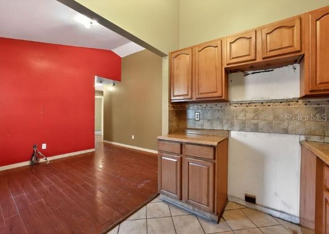 3107 E OSBORNE AVENUE, Tampa, FL 33610