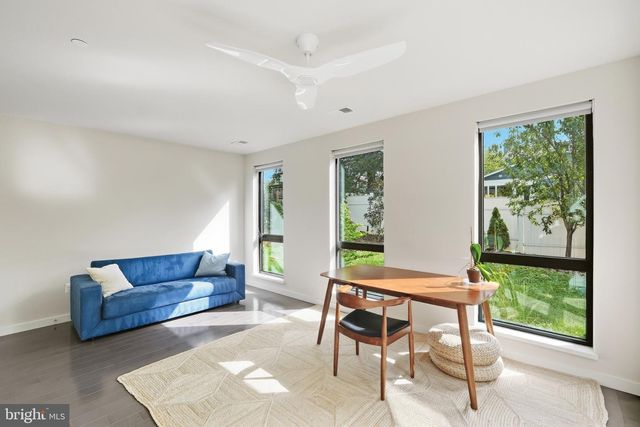 9927 DICKENS AVE, Bethesda, MD 20814