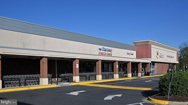 9927 DICKENS AVE, Bethesda, MD 20814