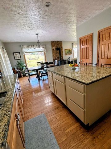 241 Lyons Road, Donegal, PA 15323