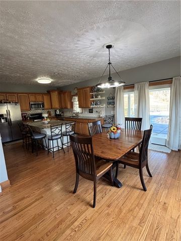 241 Lyons Road, Donegal, PA 15323