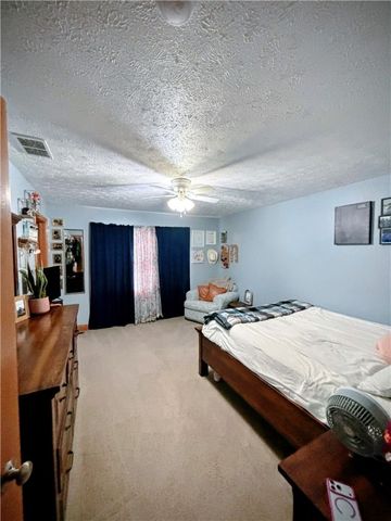 241 Lyons Road, Donegal, PA 15323