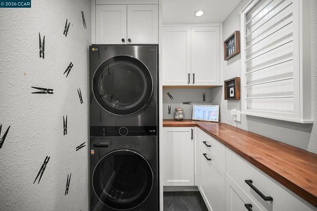 9529 Thunderbird Dr, San Ramon, CA 94583