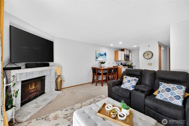 1405 S 308th Lane, Federal Way, WA 98003