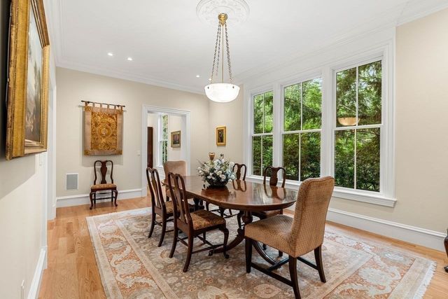 68 Sparks Street, Cambridge, MA 02138