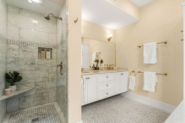 68 Sparks Street, Cambridge, MA 02138