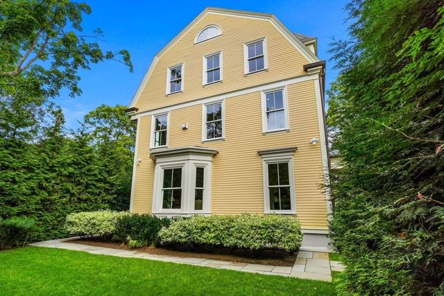 68 Sparks Street, Cambridge, MA 02138
