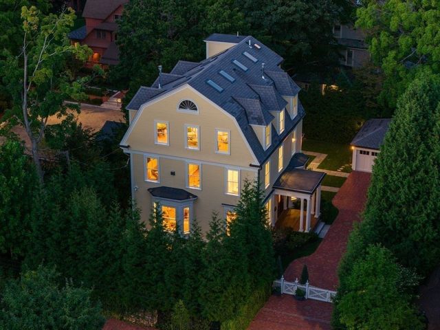 68 Sparks Street, Cambridge, MA 02138