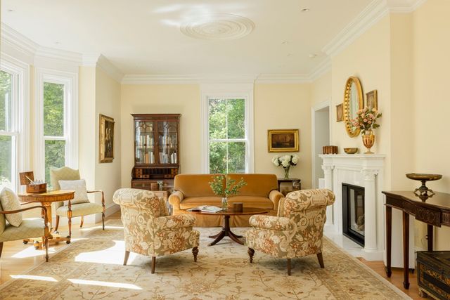 68 Sparks Street, Cambridge, MA 02138