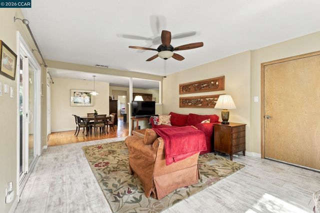 3043 Vessing Rd, Pleasant Hill, CA 94523