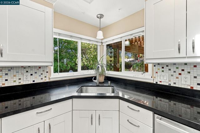 3043 Vessing Rd, Pleasant Hill, CA 94523