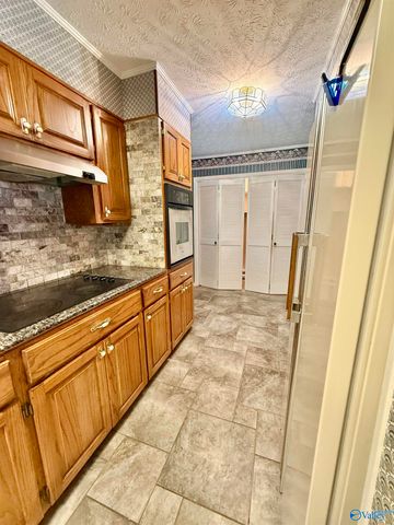 1412 Cove Creek Drive, Glencoe, AL 35905