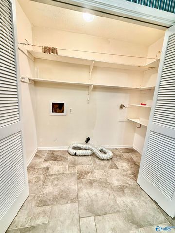 1412 Cove Creek Drive, Glencoe, AL 35905