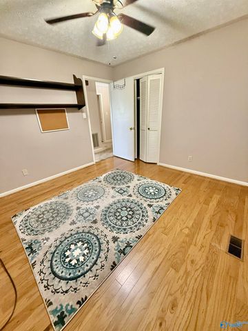 1412 Cove Creek Drive, Glencoe, AL 35905