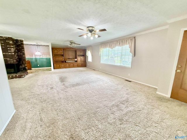 1412 Cove Creek Drive, Glencoe, AL 35905