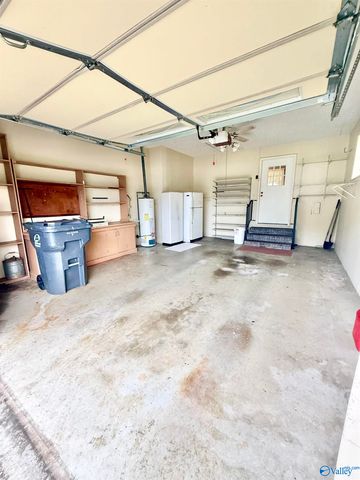 1412 Cove Creek Drive, Glencoe, AL 35905