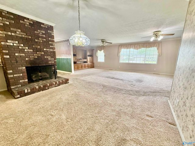1412 Cove Creek Drive, Glencoe, AL 35905