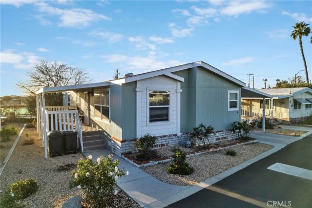 1536 S State 36, Hemet, CA 92543