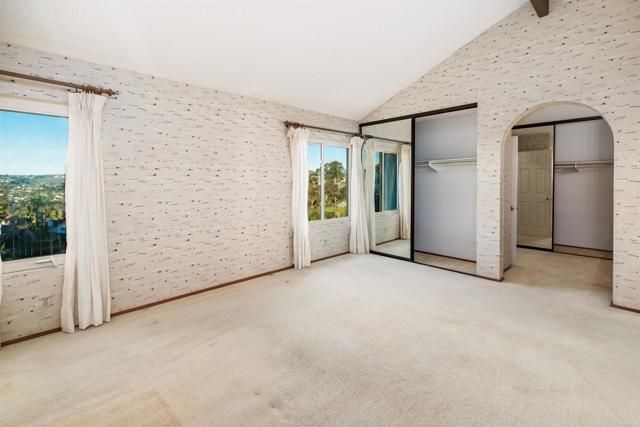 1619 N Willowspring Drive, Encinitas, CA 92024