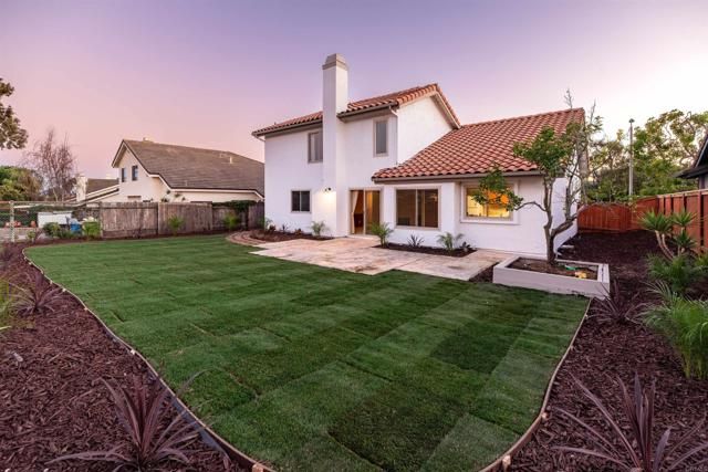 1619 N Willowspring Drive, Encinitas, CA 92024