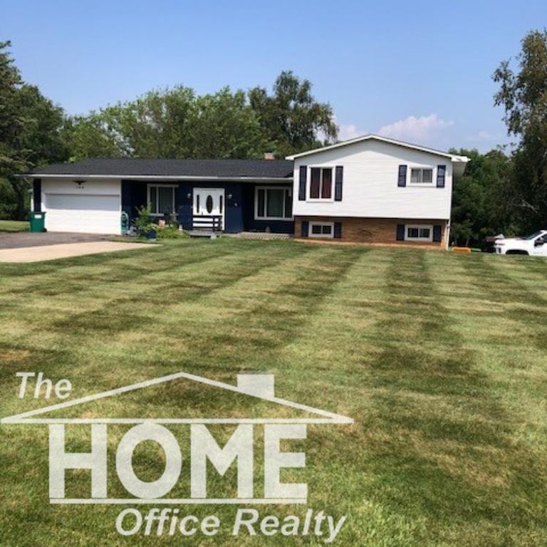 700 Curwood Road, Owosso Twp, MI 48867