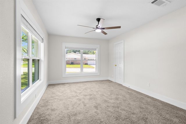 914 Vine Street, Euless, TX 76040